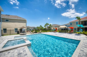 Vibrant Home with Theater Room & Pool Table near Disney - 7713G